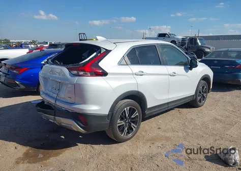 2025 Mitsubishi Eclipse Cross Black Edition S-Awc/Se S-Awc/Sel S-Awc z USA, uszkodzony, nr VIN JA4ATWAAXSZ045641